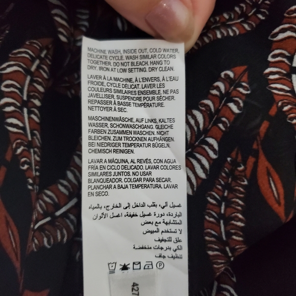 Sheer Boho style Leaf Patterned Blouse - Picture 8 of 9